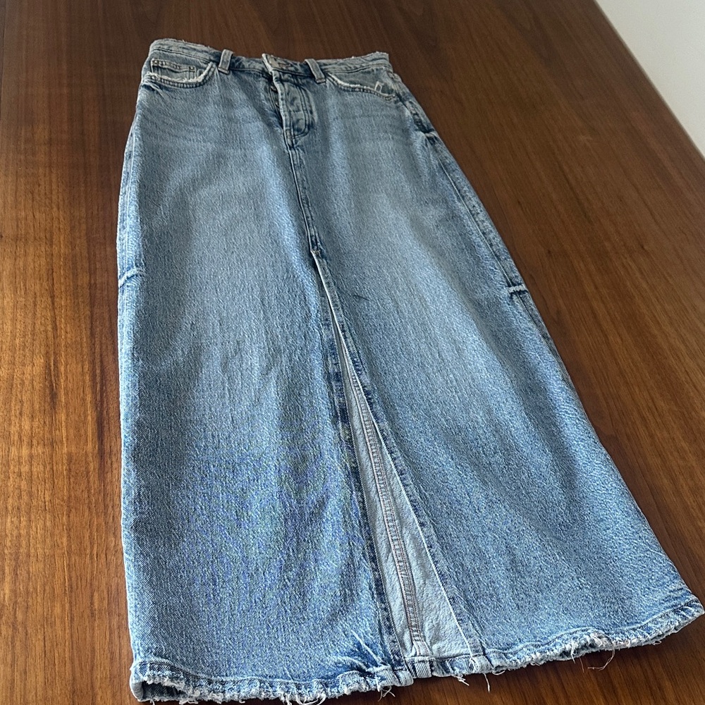 Zara Blue Denim Skirt with Raw Edge